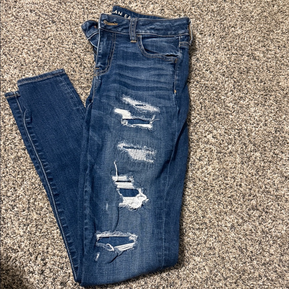 American Eagle Outfitters Women's Dark Blue Ripped Skinny Jeans